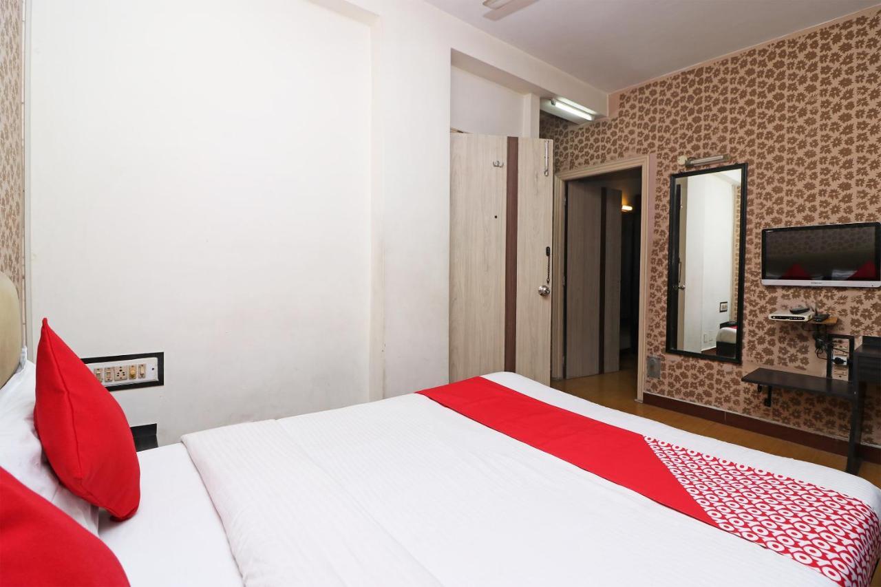 Oyo 4219 Ratnakar Residency Hotel Calcutá Exterior foto